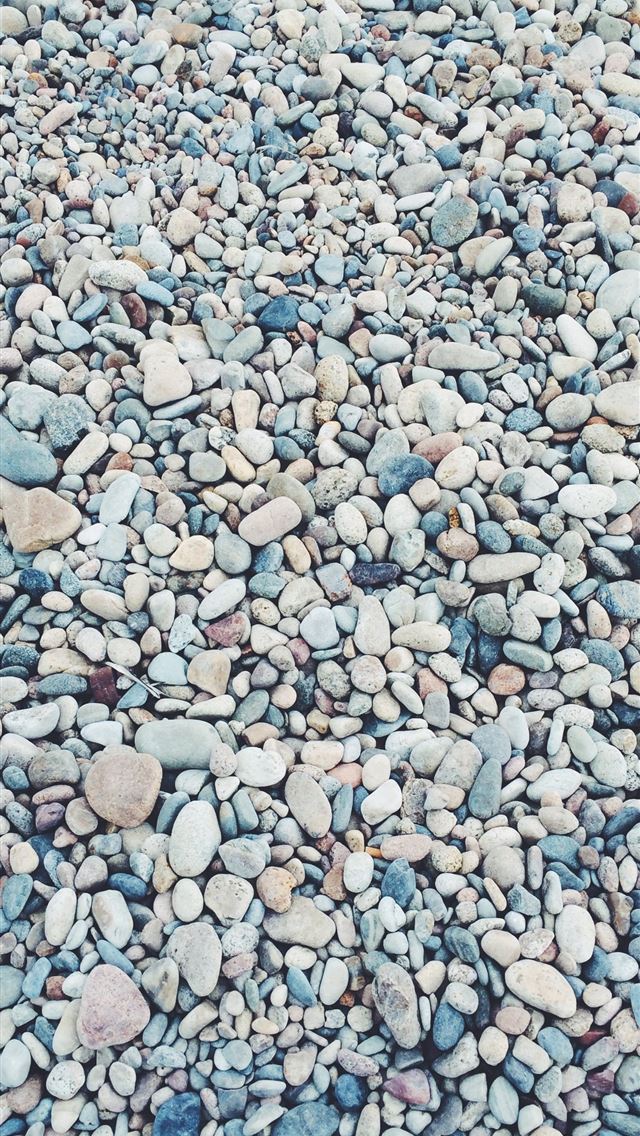 640x1136 pebbles lot - russia iPhone Wallpaper