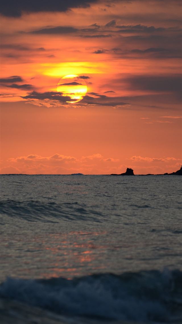 640x1136 sea water during sunset -  iPhone Wallpaper