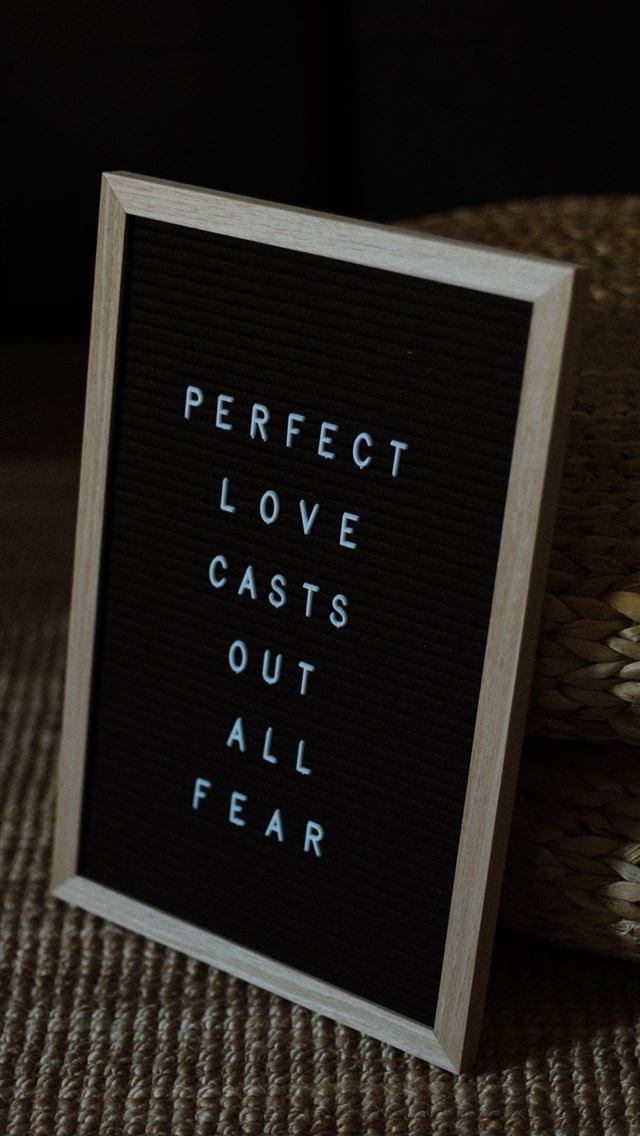 640x1136 black and white quote board - quotes iPhone Wallpaper