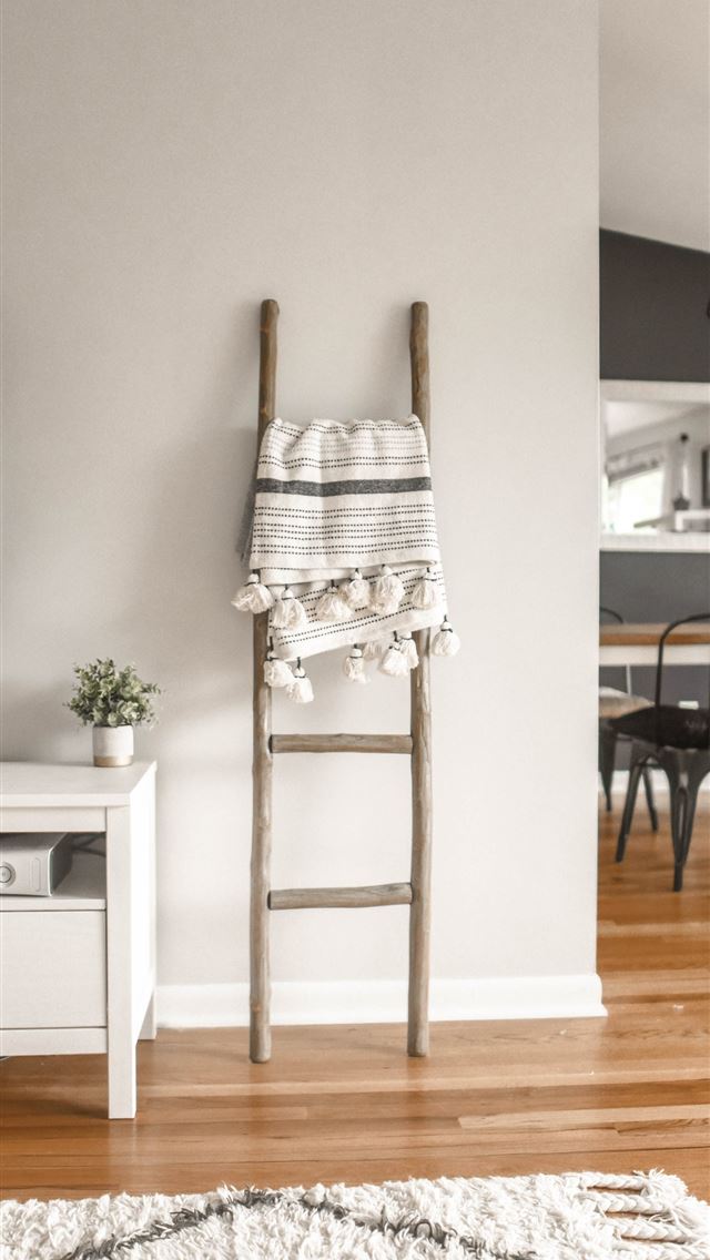 640x1136 brown wooden ladder -  iPhone Wallpaper