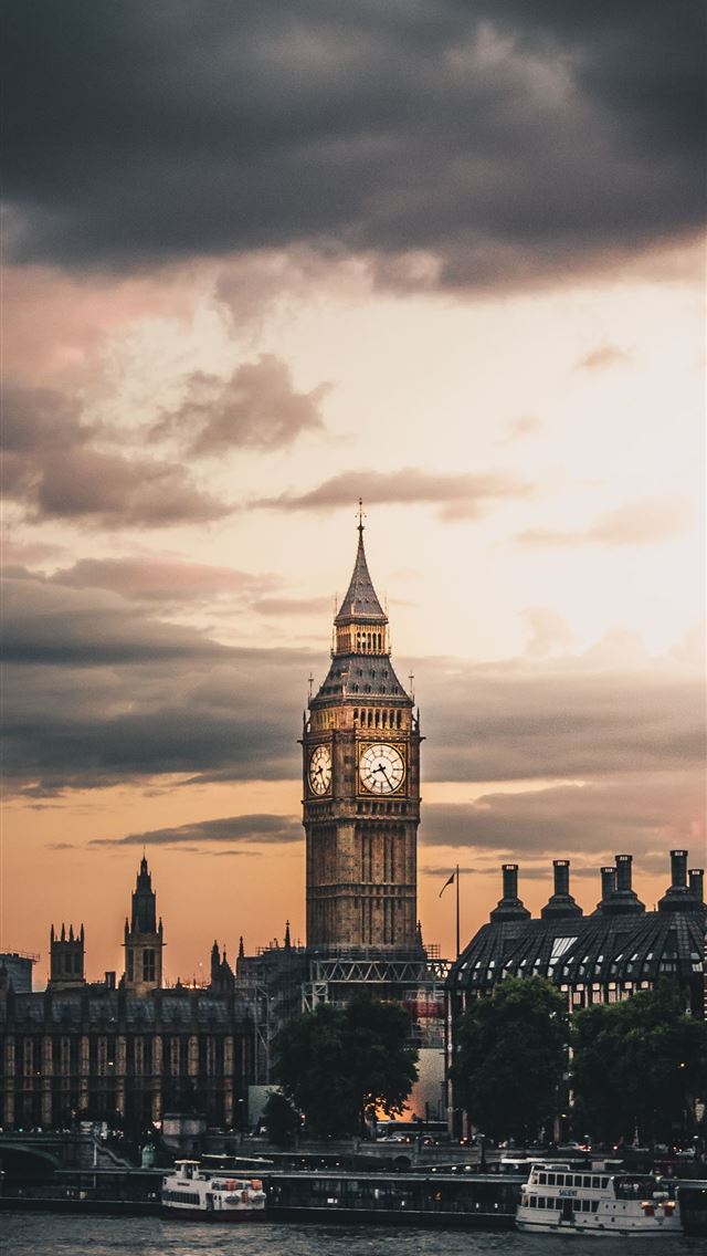 Big Ben tower iPhone wallpaper 