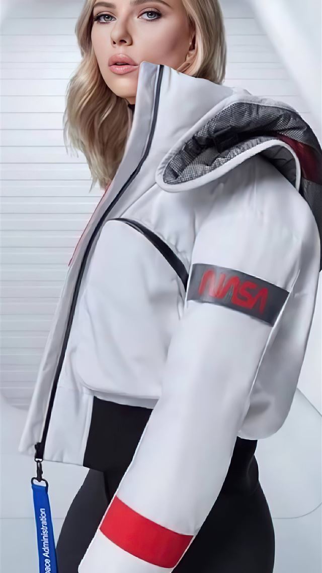 640x1136 scarlett johansson jacket 4k - photoshoot iPhone Wallpaper