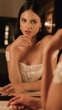 eiza gonzalez smiling 4k wallpaper