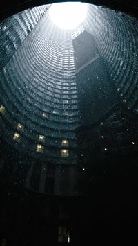 low angle photography of gray concrete building wallpaper