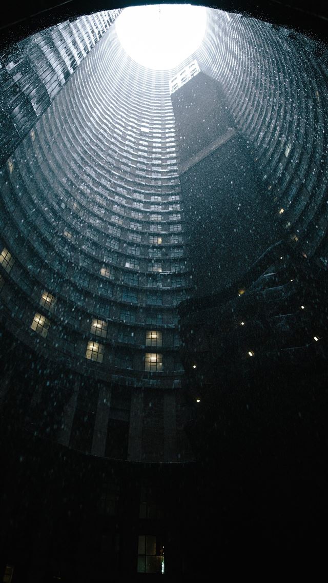 640x1136 low angle photography of gray concrete building - johannesburg iPhone Wallpaper