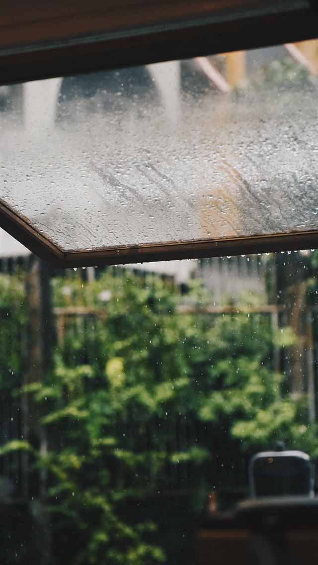640x1136 rain drops on window glass - rain iPhone Wallpaper