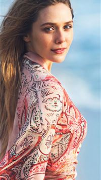 Elizabeth Olsen 4K wallpaper