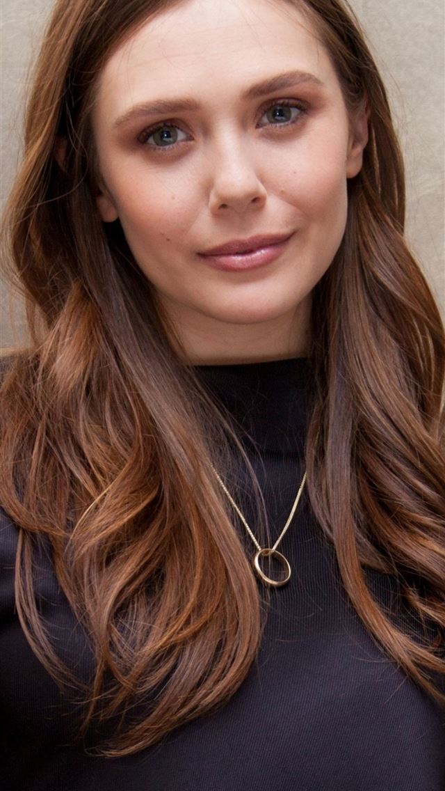 1284x2778 Cute Elizabeth Olsen 2021 Resolution HD Celebritie... - elizabeth olsen iPhone Wallpaper