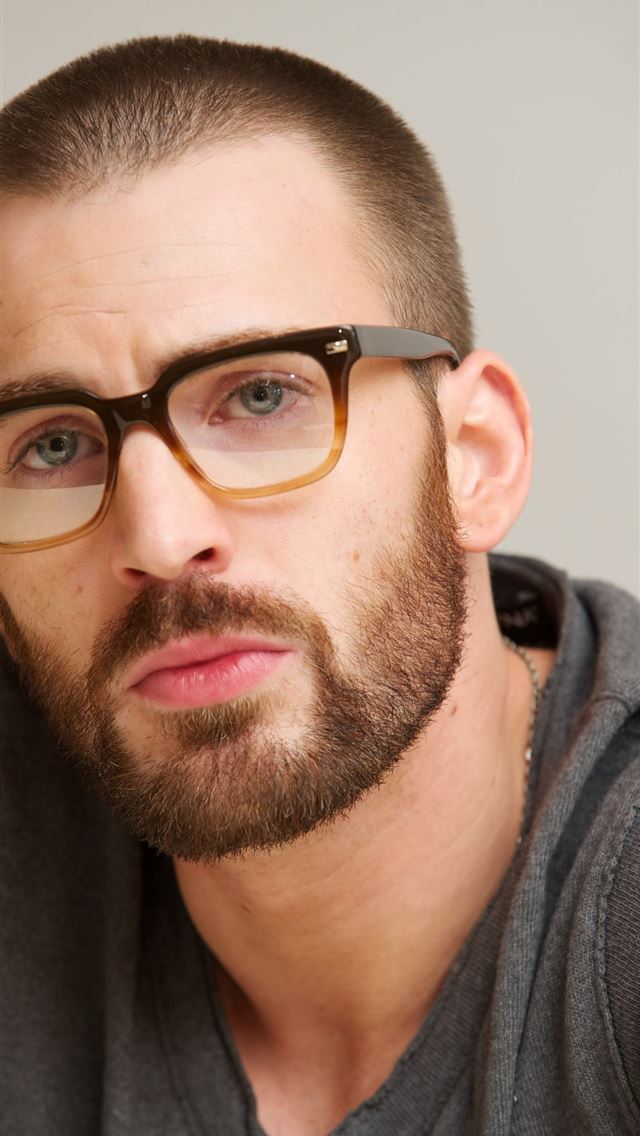 1125x2436 Chris At The Avengers Photocall In Berverly Hills ... - chris evans iPhone Wallpaper