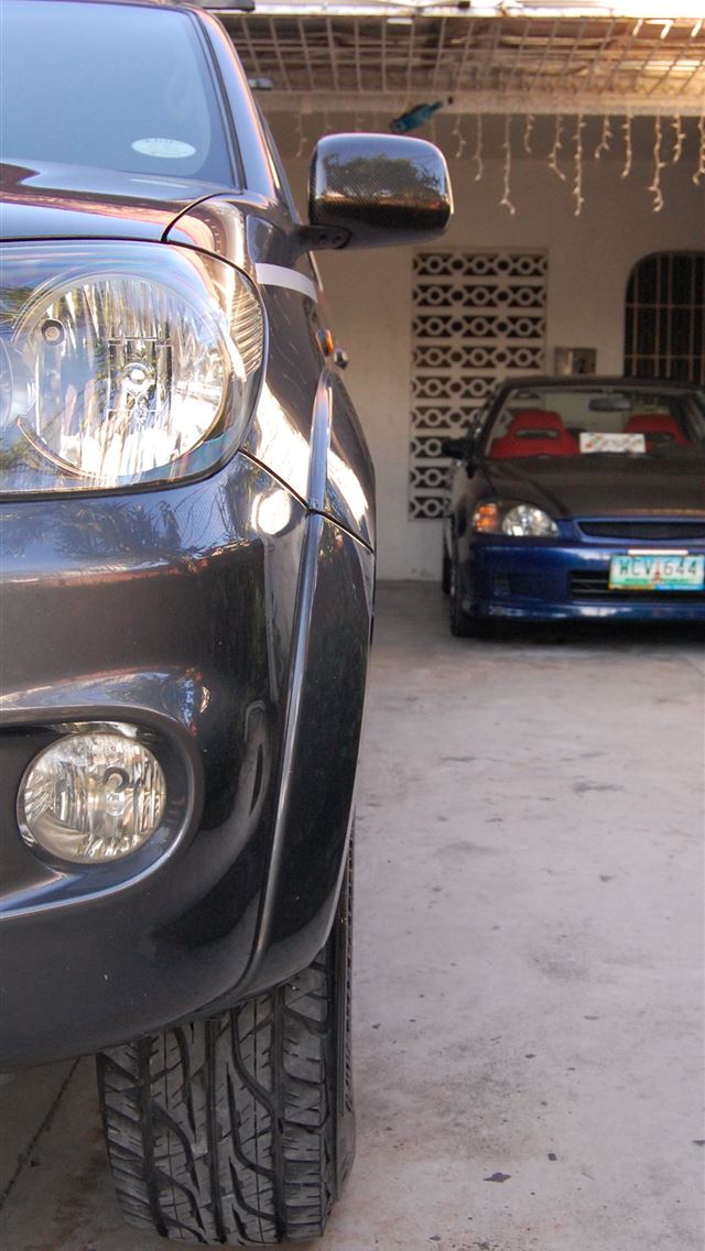 1284x2778 iskuterista 2006 Toyota Fortuner Specs Photos Modi... - toyota fortuner iPhone Wallpaper