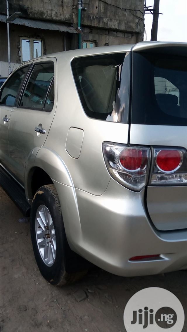 1284x2778 Toyota Fortuner 2012 Gold in Ikeja Cars Mr Lanpets - toyota fortuner iPhone Wallpaper