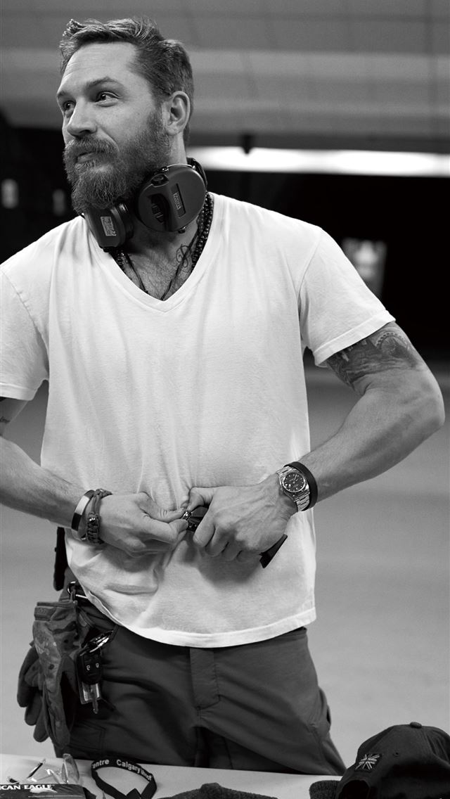 1284x2778  sitting music musician Person Tom Hardy man photo... - tom hardy iPhone Wallpaper