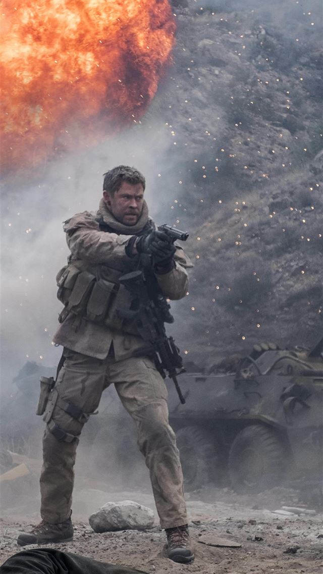 1284x2778 12 Strong Chris Hemsworth 5k Movies - chris hemsworth iPhone Wallpaper