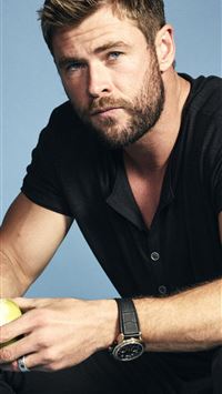 Chris Hemsworth 2017 Mens Journal Samsung Galaxy N... wallpaper