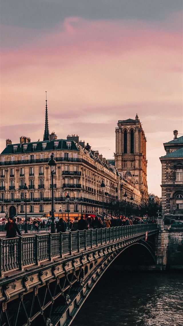 640x1136 barcelona city -  iPhone Wallpaper