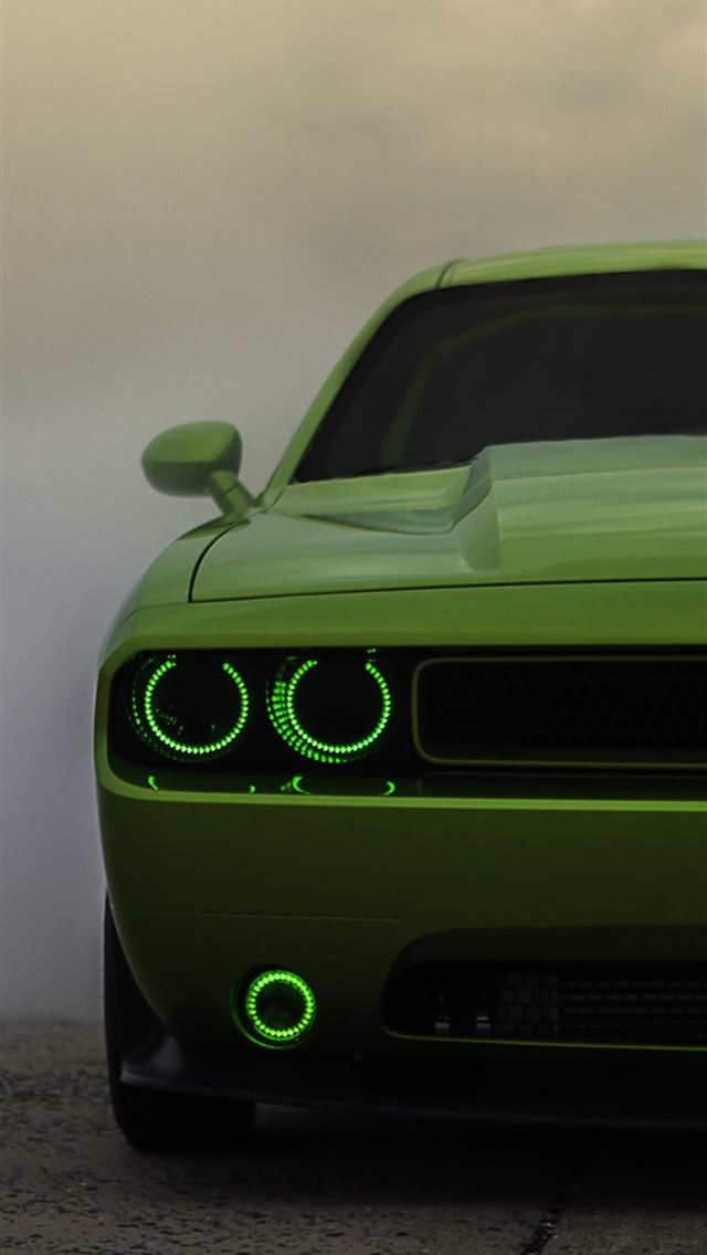 1284x2778 dodge challenger hd - dodge challenger hd iPhone Wallpaper