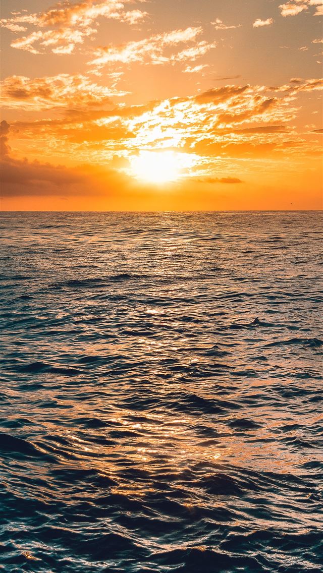 1284x2778 Sea Under Clear Blue Sky Sun Rise Images Hd HD Tip - sun rise iPhone Wallpaper
