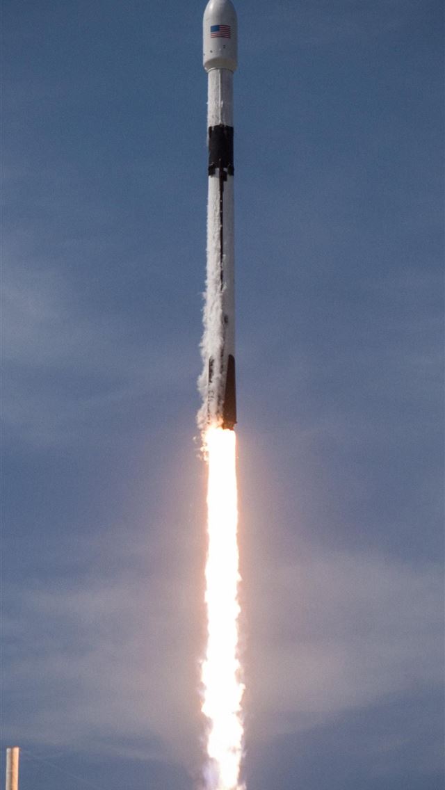 1284x2778 51 SpaceX Falcon 9 Rocket Dragon on afari - spacex iPhone Wallpaper