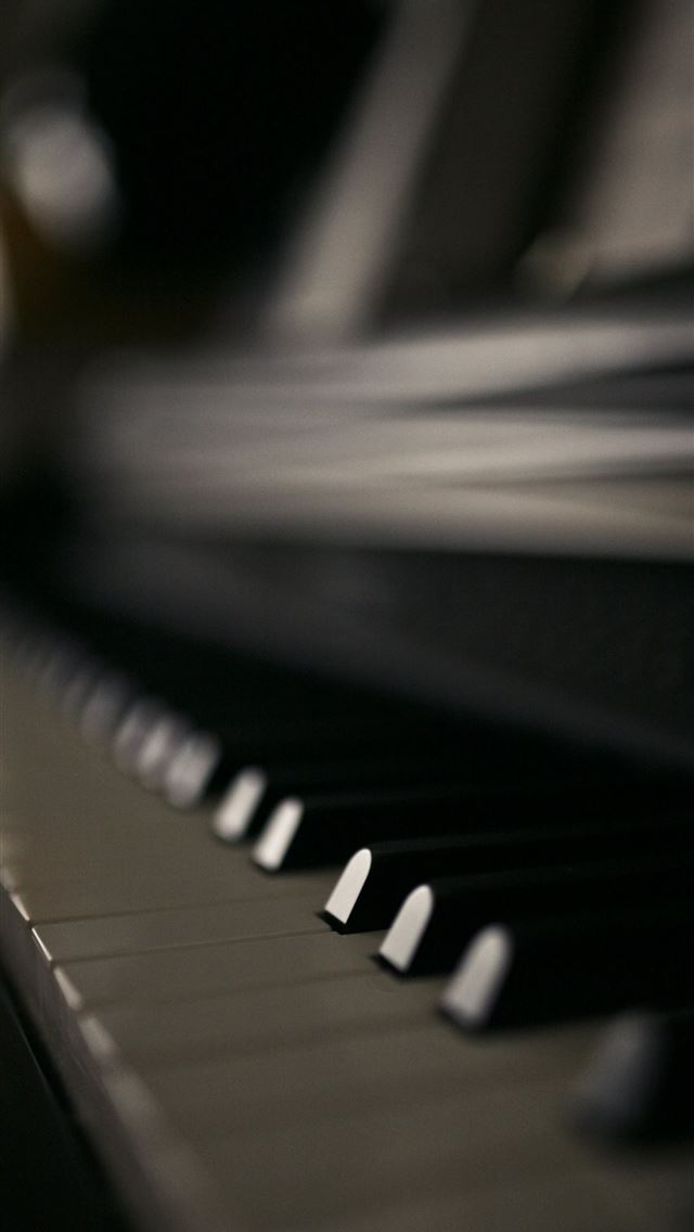 1284x2778 piano keys macro focus hd background - piano iPhone Wallpaper