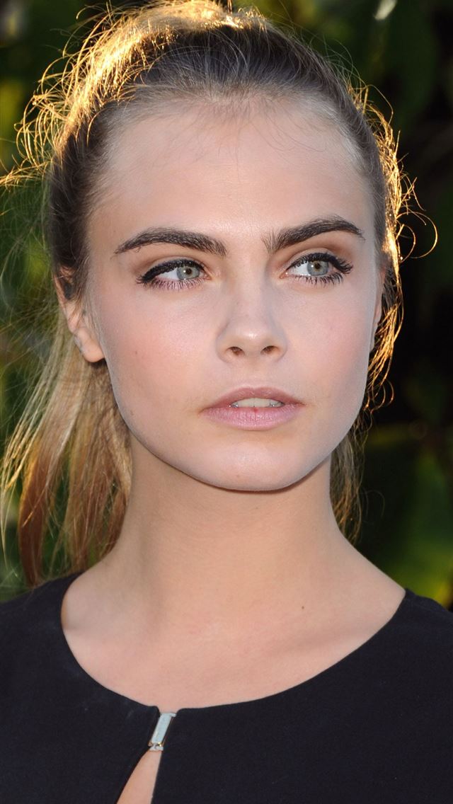1284x2778 Cara Delevingne Super Model HD MowMiJoanna - cara delevingne iPhone Wallpaper