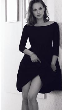 Natalie Portman 2019 Cave wallpaper