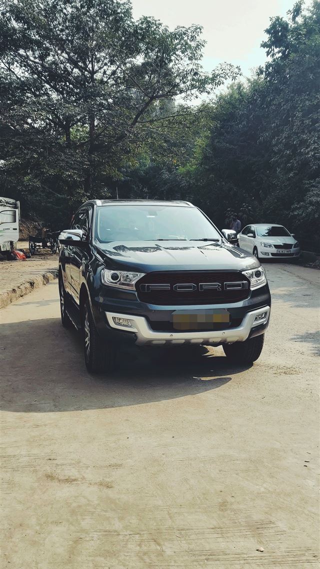 1284x2778 ford endeavour - ford endeavour iPhone Wallpaper