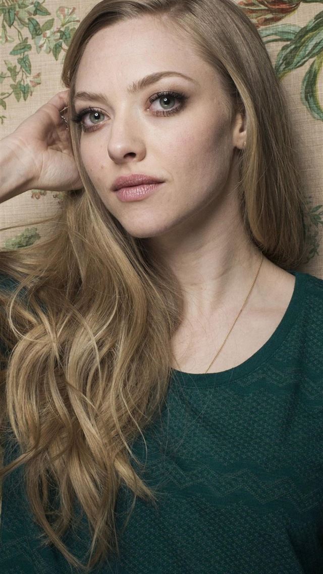 1284x2778 Amanda Seyfried Sony Xperia X XZ Z5 Premium HD 4k ... - amanda seyfried iPhone Wallpaper
