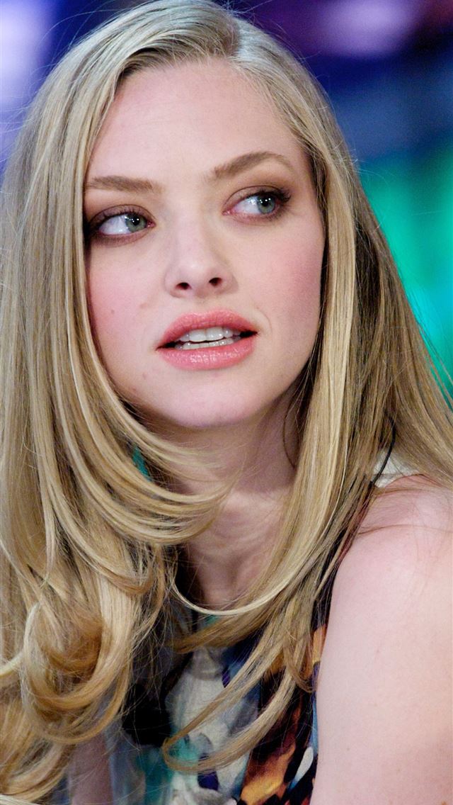 1284x2778 women amanda seyfried High Quality High Definition - amanda seyfried iPhone Wallpaper