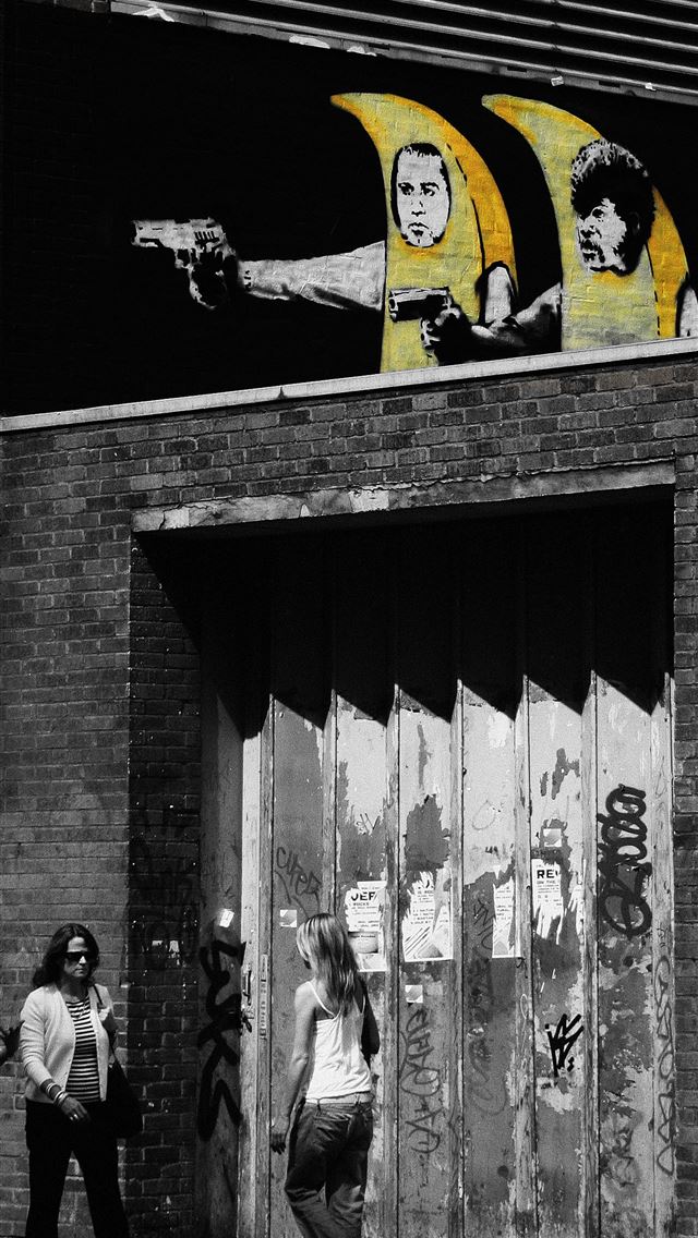 1284x2778 High Resolution Banksy Pulp Fiction teahub io - pulp fiction iPhone Wallpaper