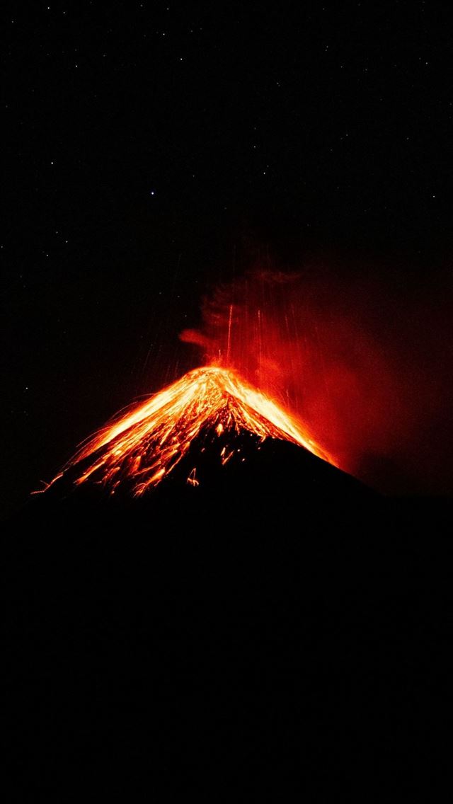 1284x2778 Minimal peak on fire Volcano - volcano iPhone Wallpaper
