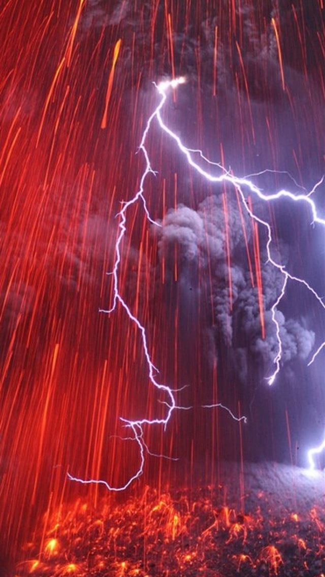1284x2778 Volcano Lightning Top Free Volcano Lightning Backg... - volcano iPhone Wallpaper