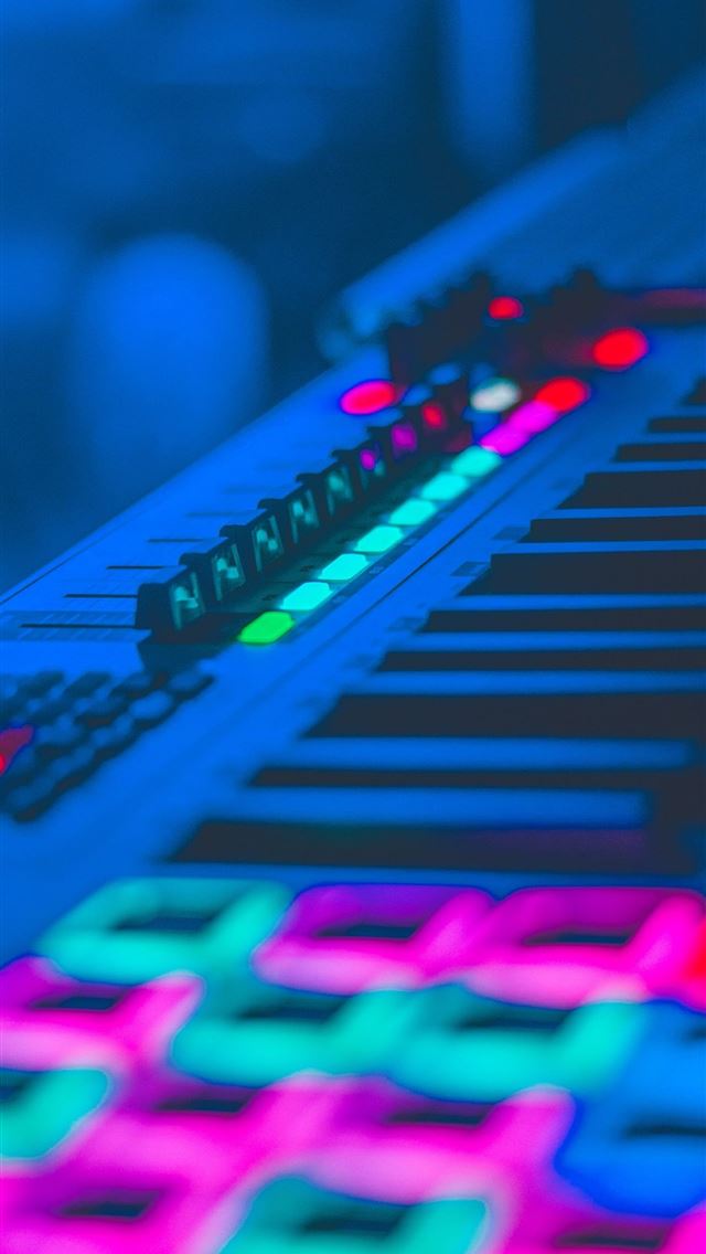 1284x2778 electronic music - electronic music iPhone Wallpaper