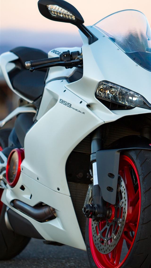 1284x2778 ducati panigale - ducati panigale iPhone Wallpaper