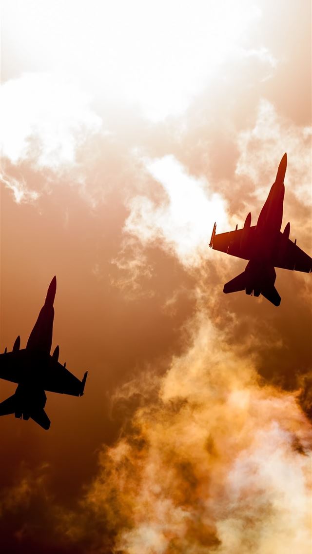 1284x2778 planes - planes iPhone Wallpaper