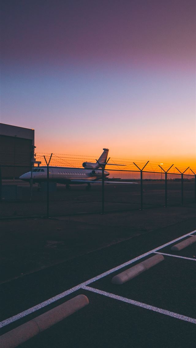 1284x2778 airplane boeing 777x - airplane boeing 777x iPhone Wallpaper