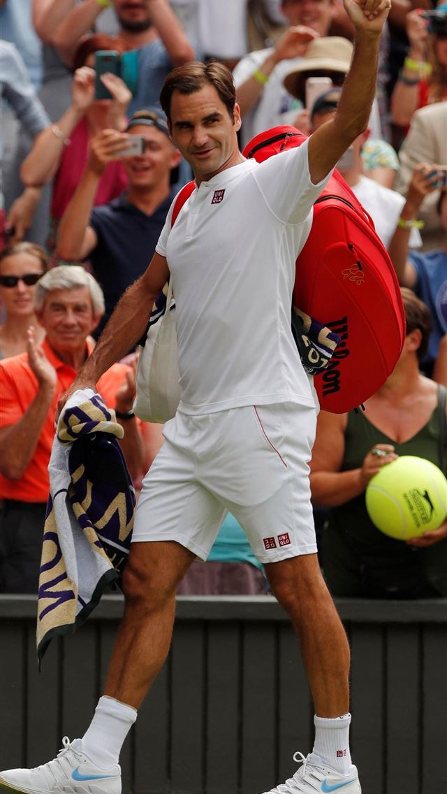1284x2778 Roger Federer Tennis Bag Reviews - roger federer iPhone Wallpaper