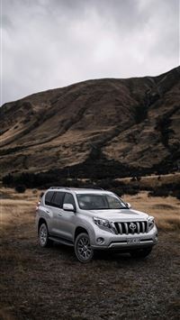 Toyota Land Cruiser Prado HD Mobile Cave wallpaper