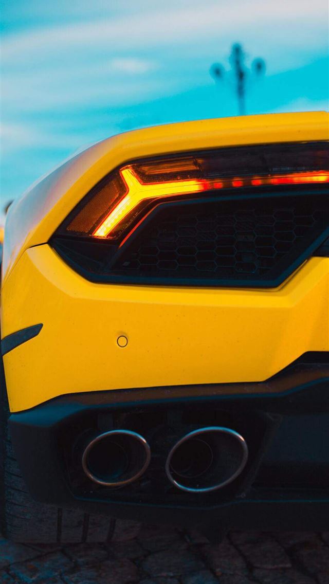 1284x2778 lamborghini huracan spyder performante - lamborghini huracan spyder performante iPhone Wallpaper