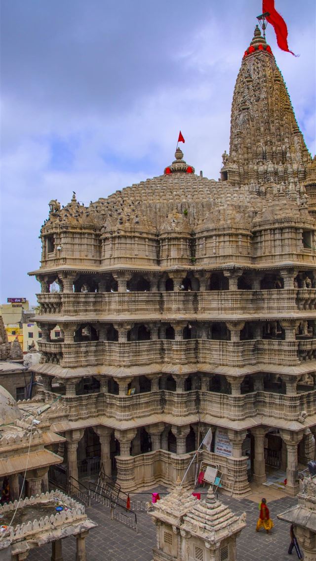 1284x2778 Dwarkadhish Temple Cave - temple iPhone Wallpaper