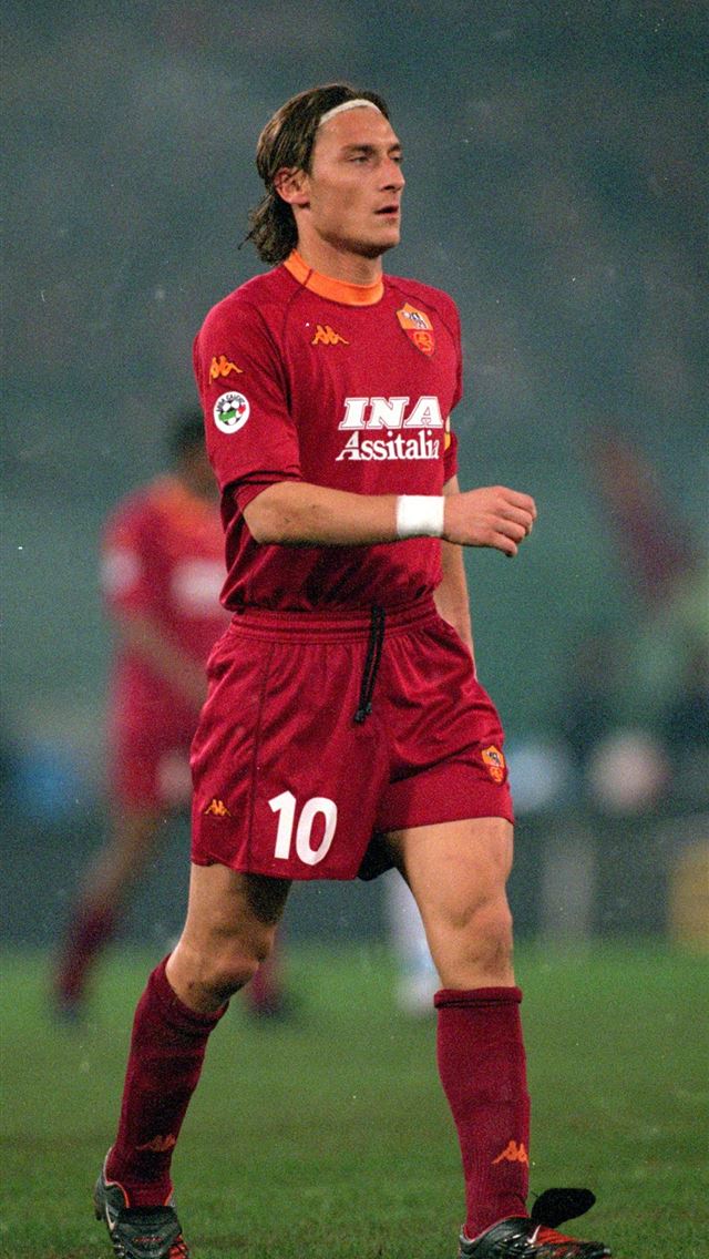 1284x2778 Francesco Totti Has Made 605 Serie A Appearances I... - as roma iPhone Wallpaper