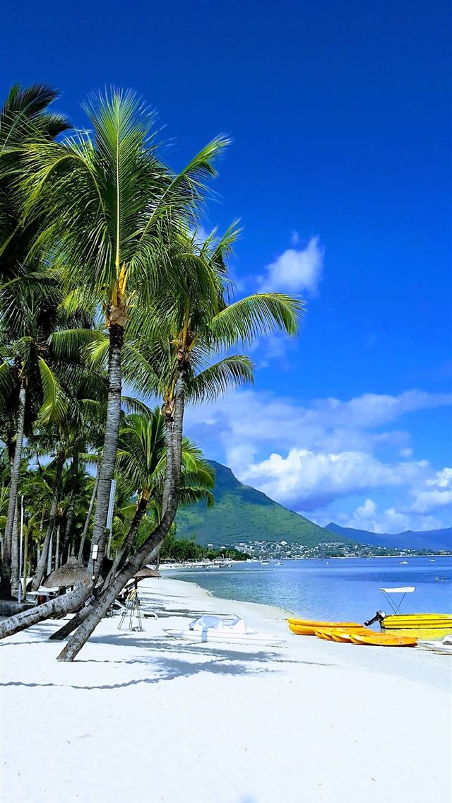 1284x2778 Flic en Flac is a small town with one of the longe... - mauritius iPhone Wallpaper