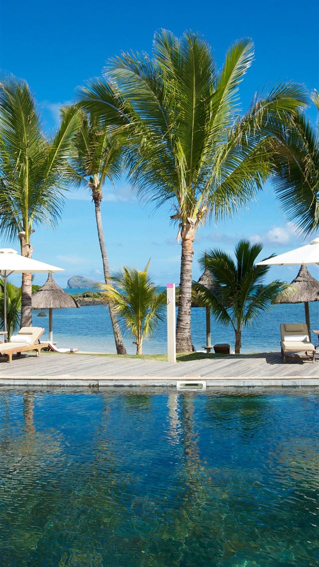1284x2778 Grand Gaube Mauritius Hotel pool water sunbed palm... - mauritius iPhone Wallpaper