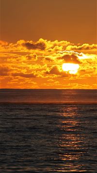 Beautiful sunset at Flic En Flac Mauritius wallpaper