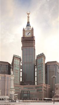 Completed Makkah Royal Hotel Clock Tower in Saudi ... wallpaper