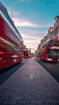 buses speed traffic street london united kingdom s... wallpaper