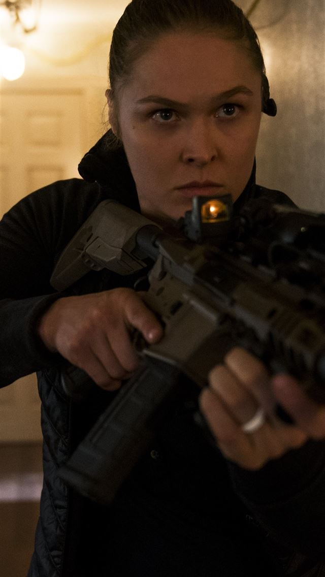 1284x2778 Mile 22 Ronda Rousey 6k Movies - ronda rousey iPhone Wallpaper