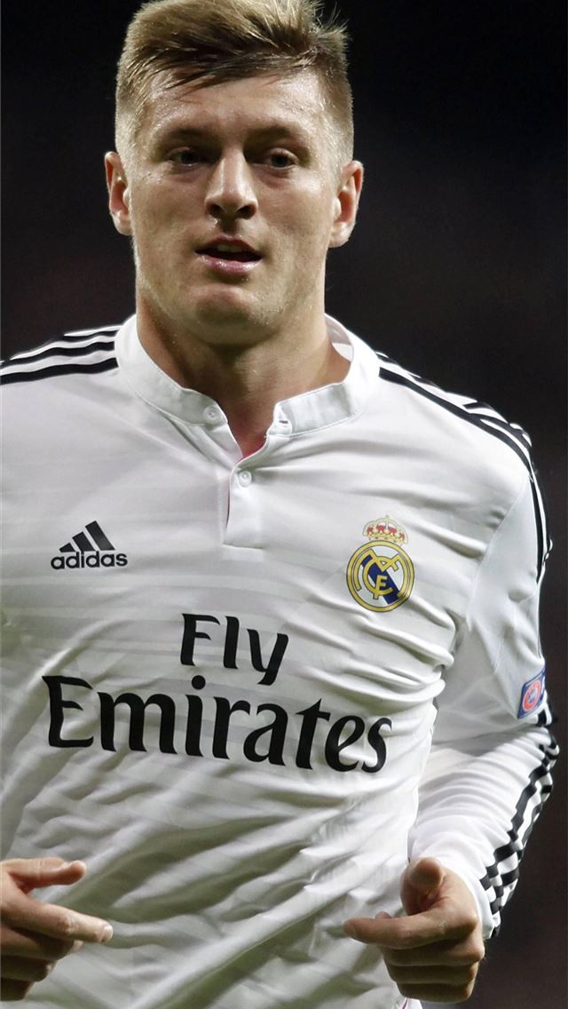 1284x2778 Toni Kroos German Soccer Player Resolution HD Spor... - toni kroos iPhone Wallpaper