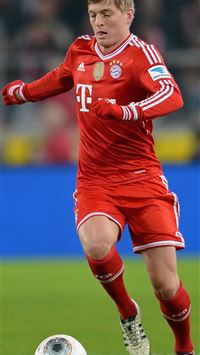 toni kroos wallpaper