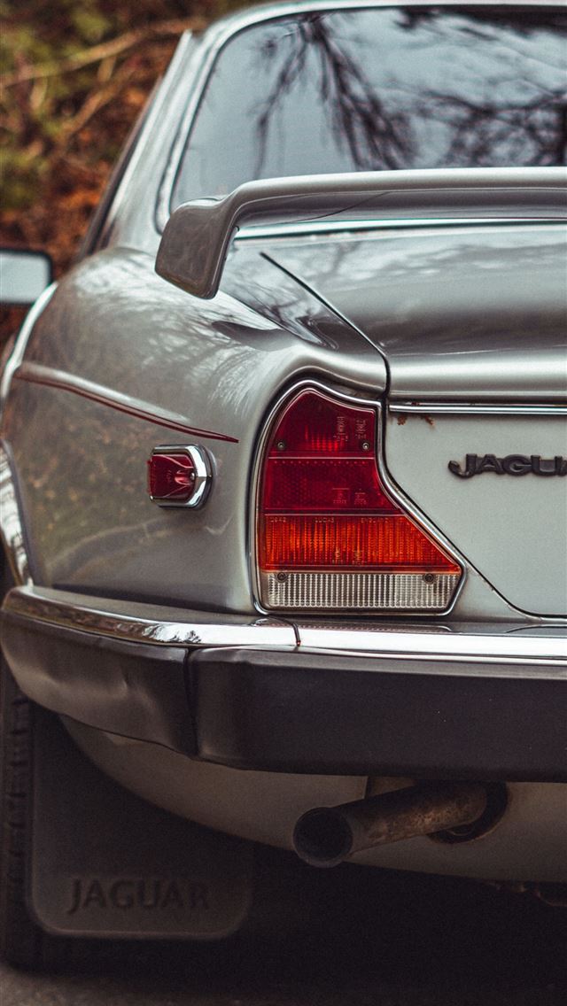 1284x2778 jaguar xj - jaguar xj iPhone Wallpaper