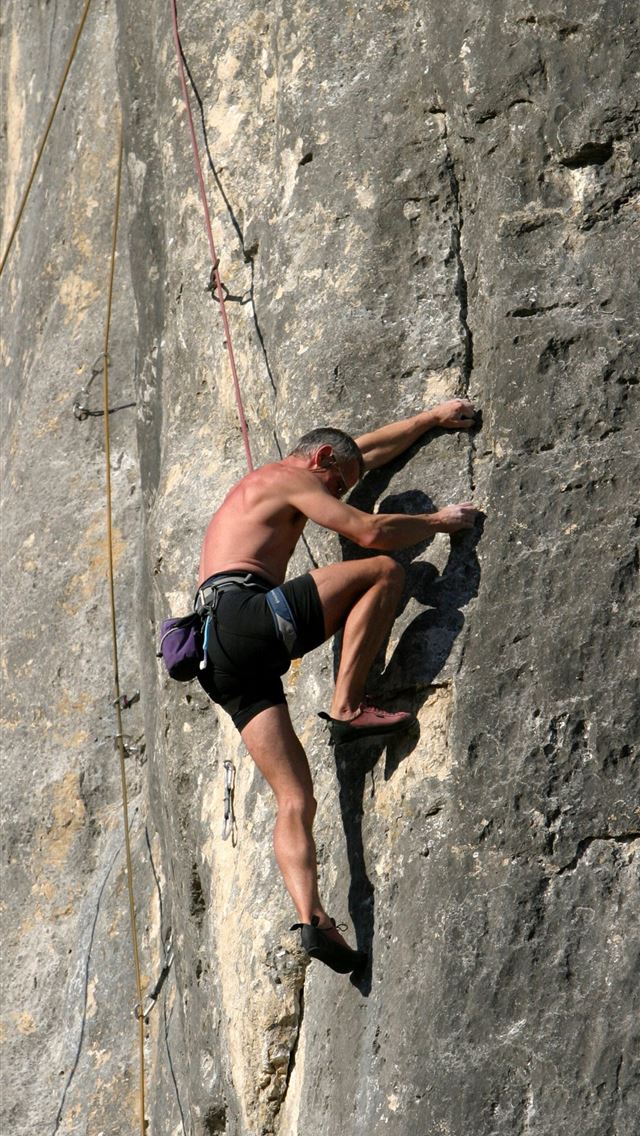 1284x2778 climbing - climbing iPhone Wallpaper